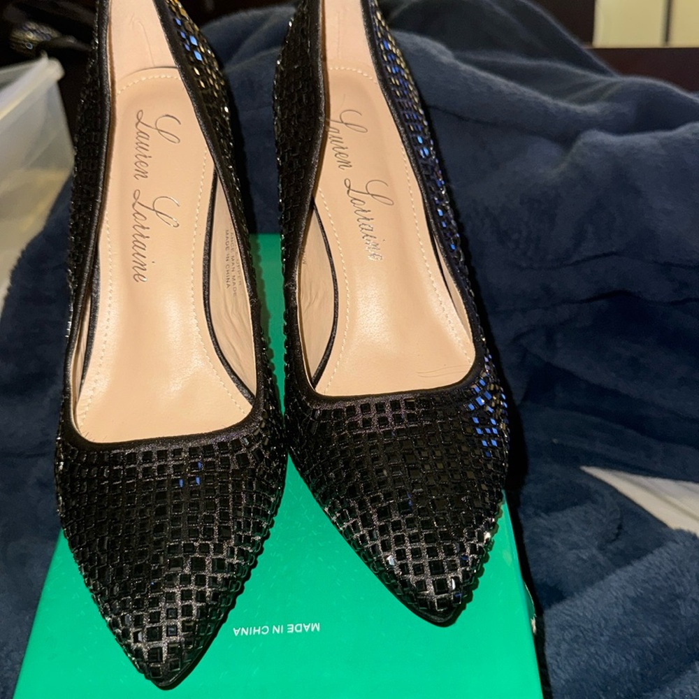 Black rhinestone pumps 91/2 never worn